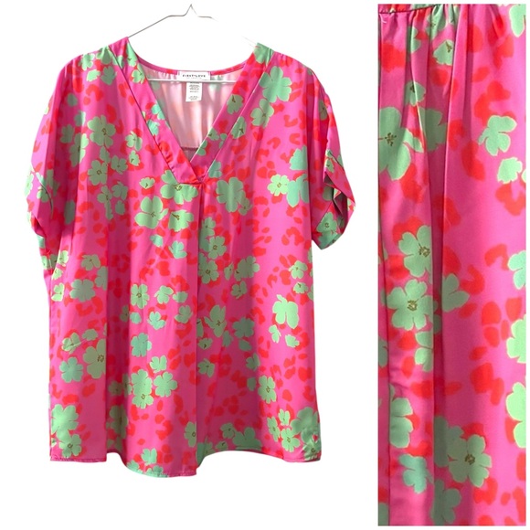 First Love Tops - First Love, oversized size S- please see measurements  NWOT Pink Floral